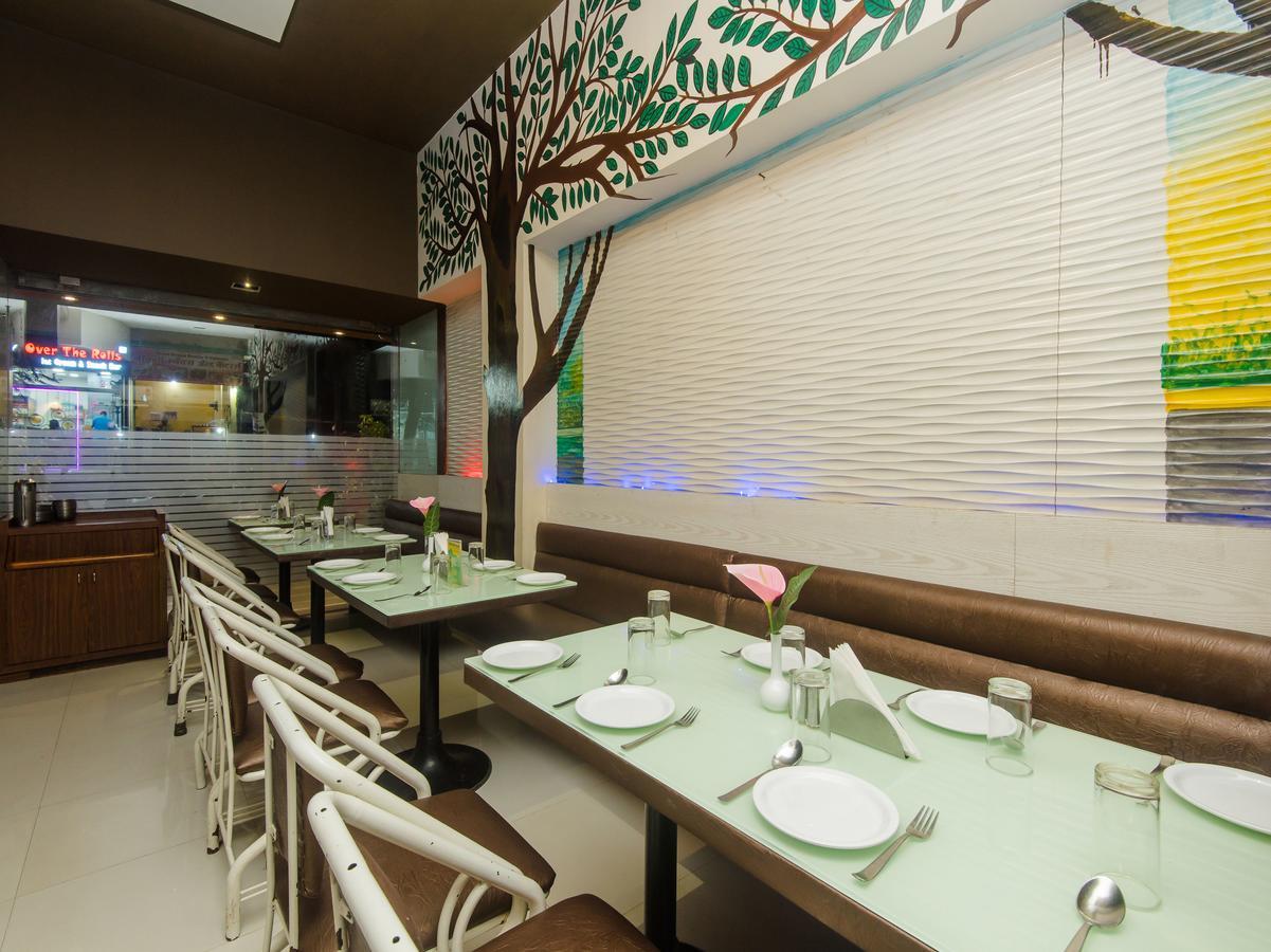 Hotel Shubham פאנבל מראה חיצוני תמונה