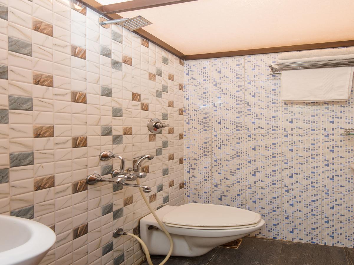 Hotel Shubham פאנבל מראה חיצוני תמונה